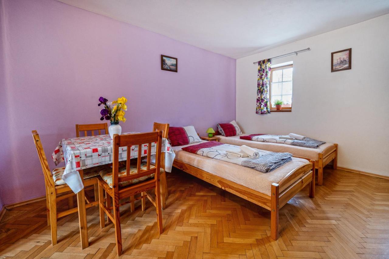 Penzion U Kostela Mikulcice Экстерьер фото