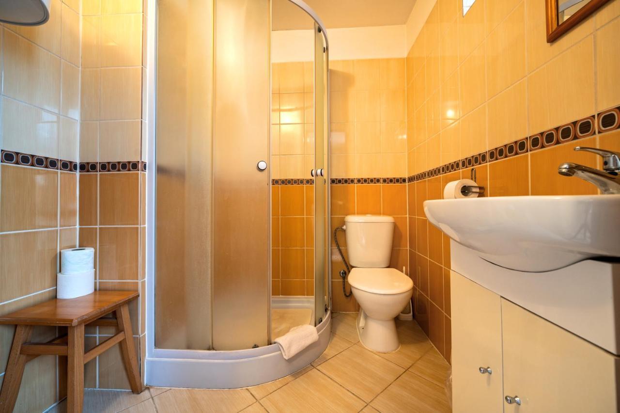 Penzion U Kostela Mikulcice Экстерьер фото